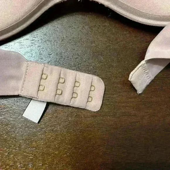 Victoria’s Secret bra - Picture 7 of 8